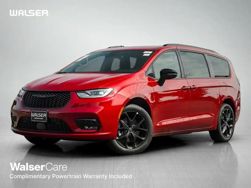 2026 Chrysler Pacifica Limited AWD's photo