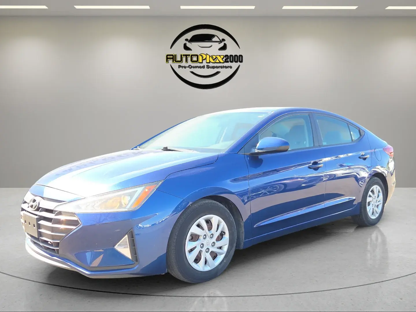2019 Hyundai Elantra 2.0 SE A/T photo 3