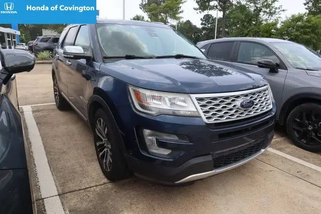 2017 Ford Explorer Platinum 4WD photo 3