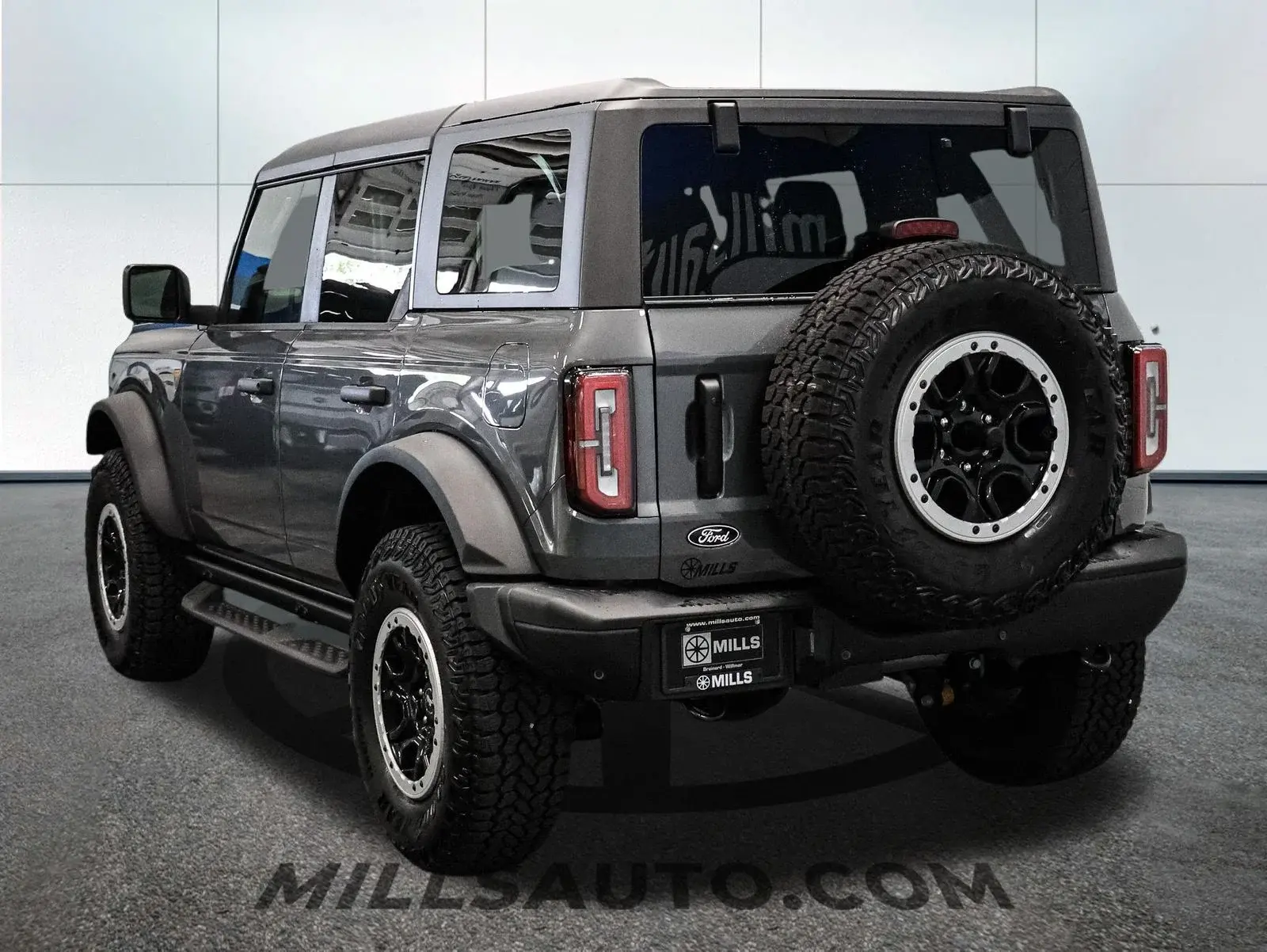 2026 Ford Bronco Badlands 4x4 photo 5
