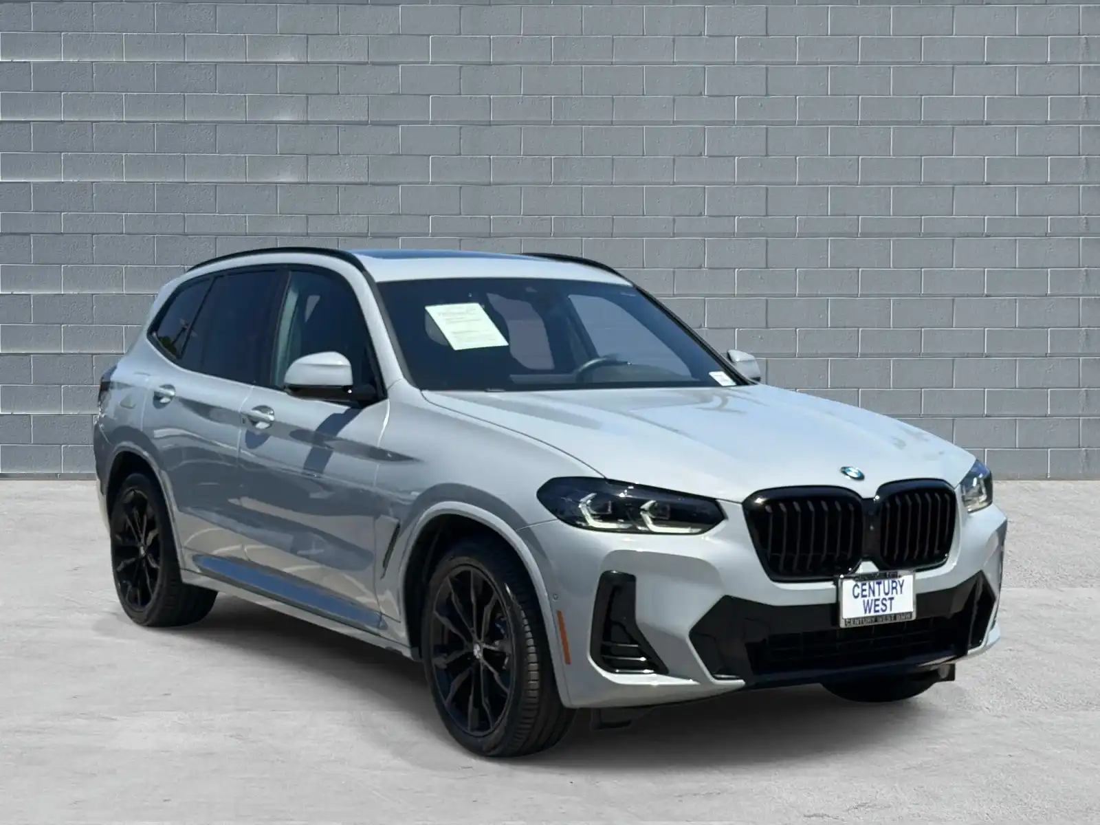 2023 BMW X3 sDrive30i's photo