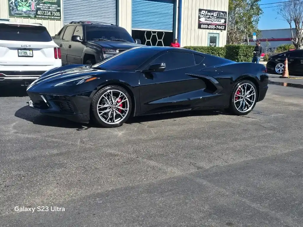 2025 Chevrolet Corvette Stingray Coupe 3LT's photo