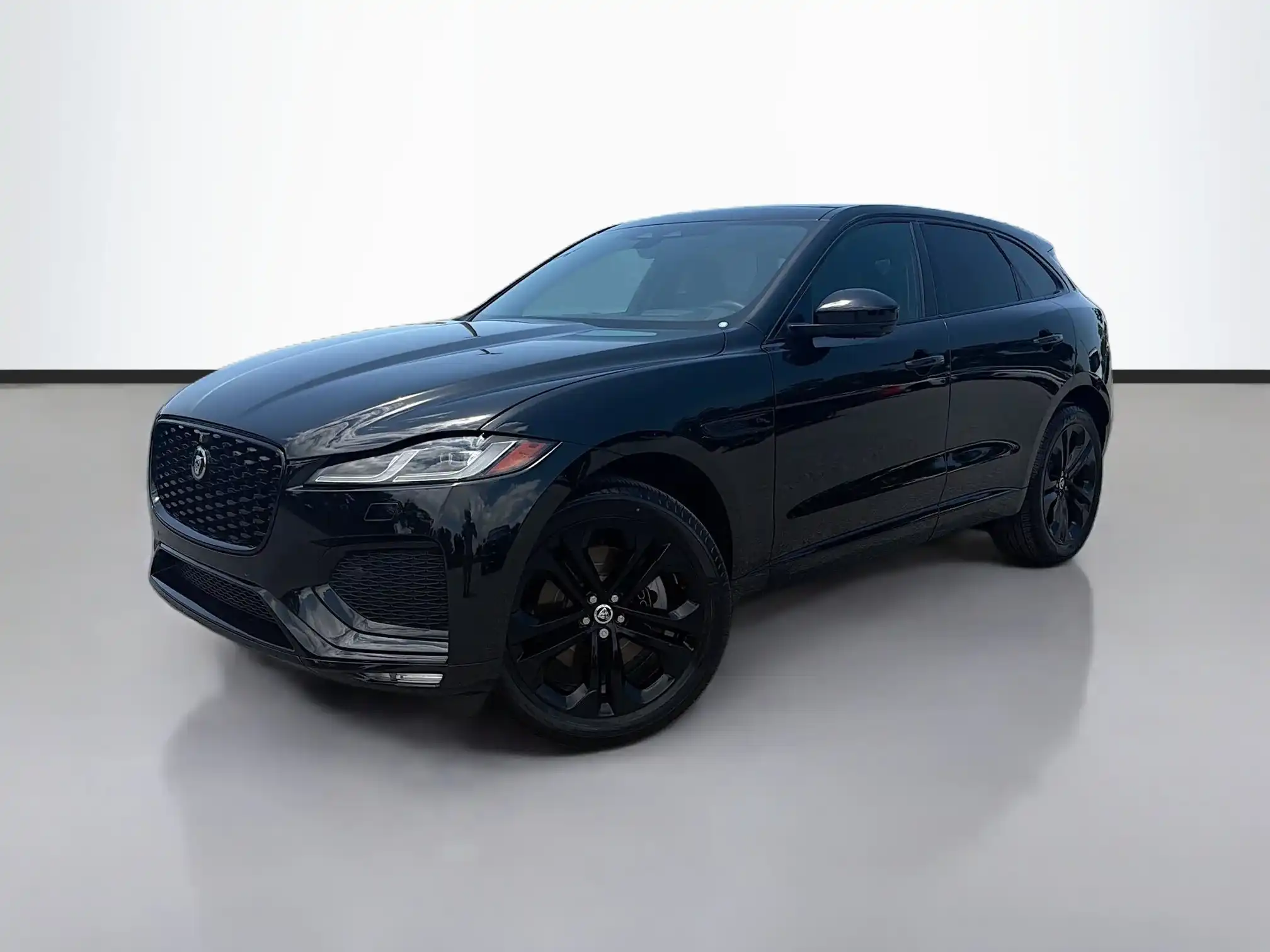 2026 Jaguar F-PACE P250 R-Dynamic S's photo