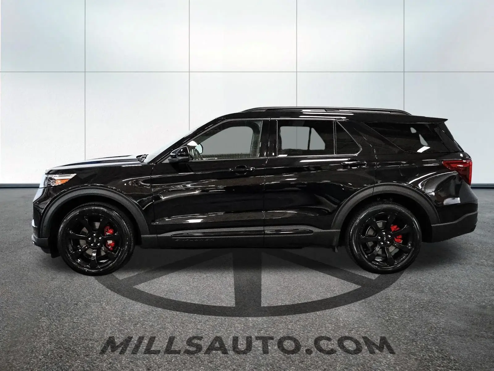 2021 Ford Explorer ST 4WD photo 3