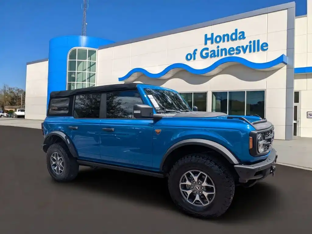 2023 Ford Bronco Badlands 4WD's photo