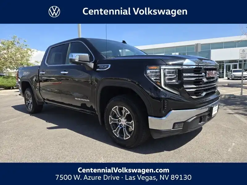 2025 GMC Sierra 4WD Crew Cab Short Box SLT's photo