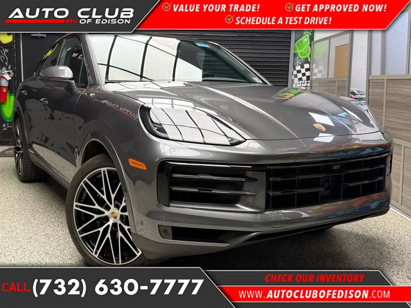 2024 Porsche Cayenne Base photo 1