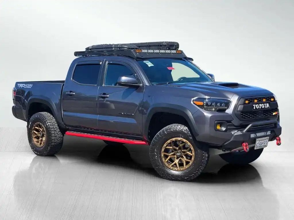 2021 Toyota Tacoma TRD Off Road Double Cab 4WD V6 Auto SB's photo