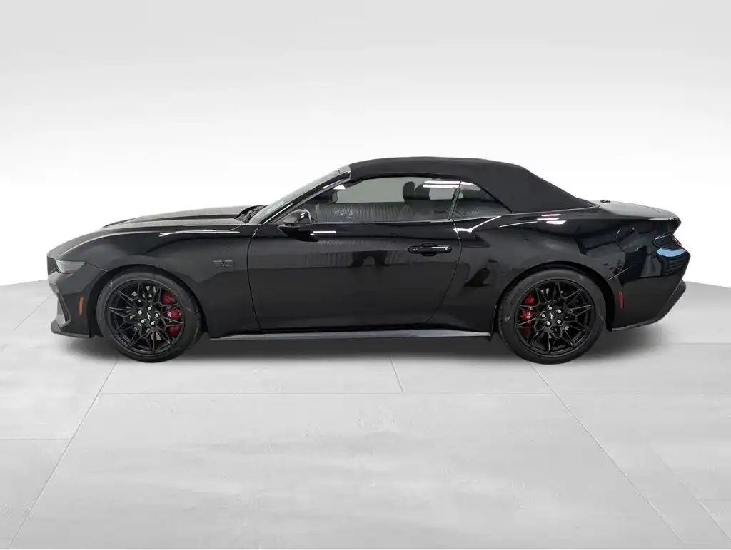 2025 Ford Mustang Premium Convertible GT's photo