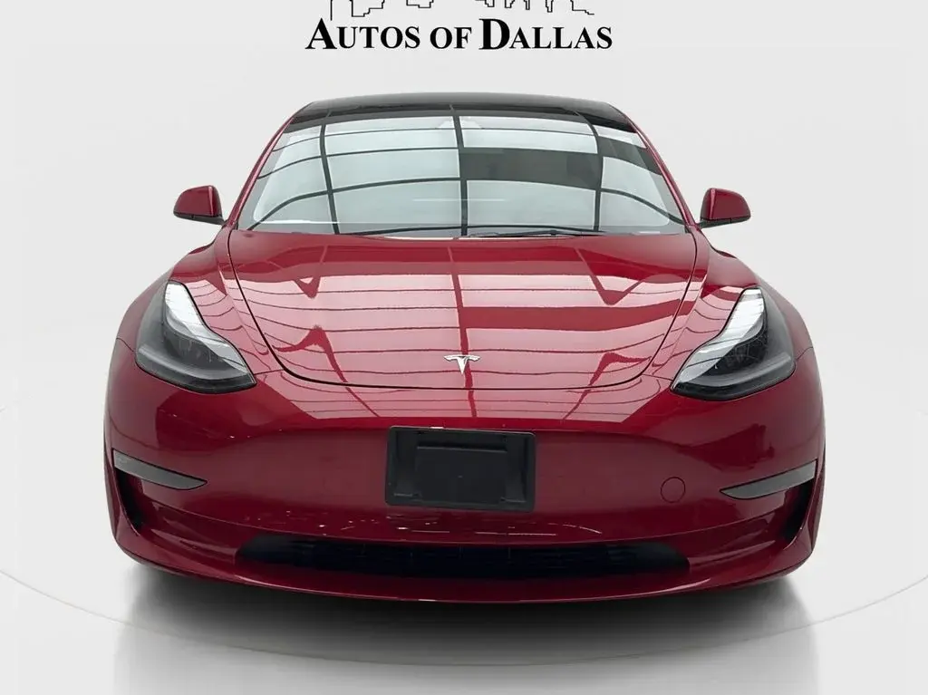 2023 Tesla Model 3 Base photo 3
