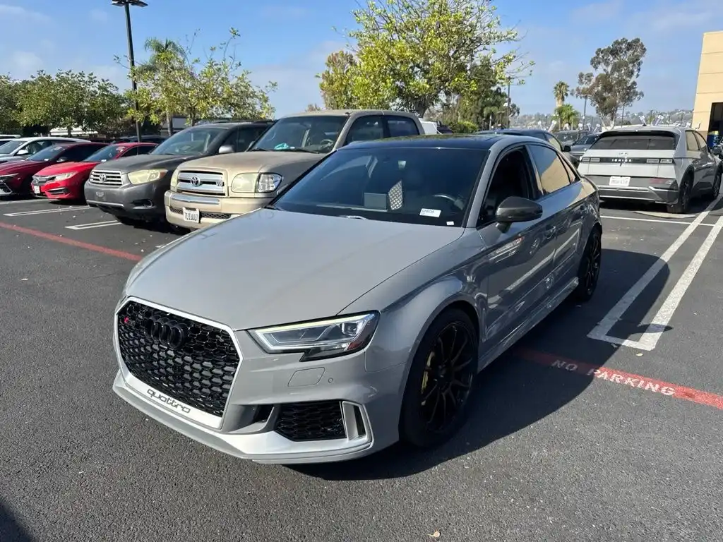 2019 Audi RS 3 2.5T quattro S tronic's photo
