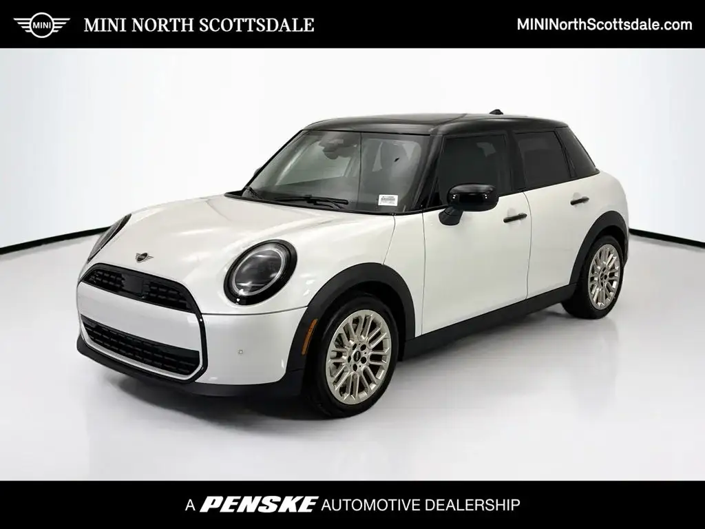 2026 MINI Hardtop undefined photo 1