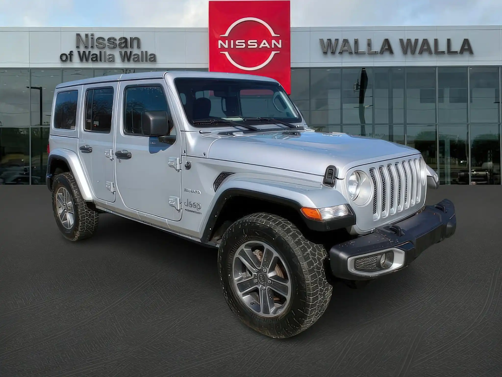 2023 Jeep Wrangler Sahara's photo