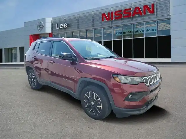 2022 Jeep Compass Latitude 4WD's photo