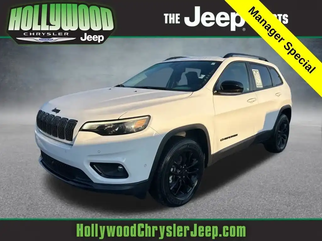 2023 Jeep Cherokee Altitude Lux 4WD's photo