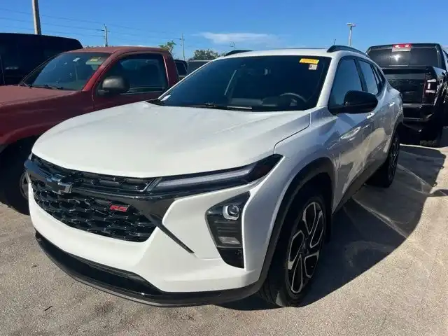 2025 Chevrolet Trax 2RS's photo