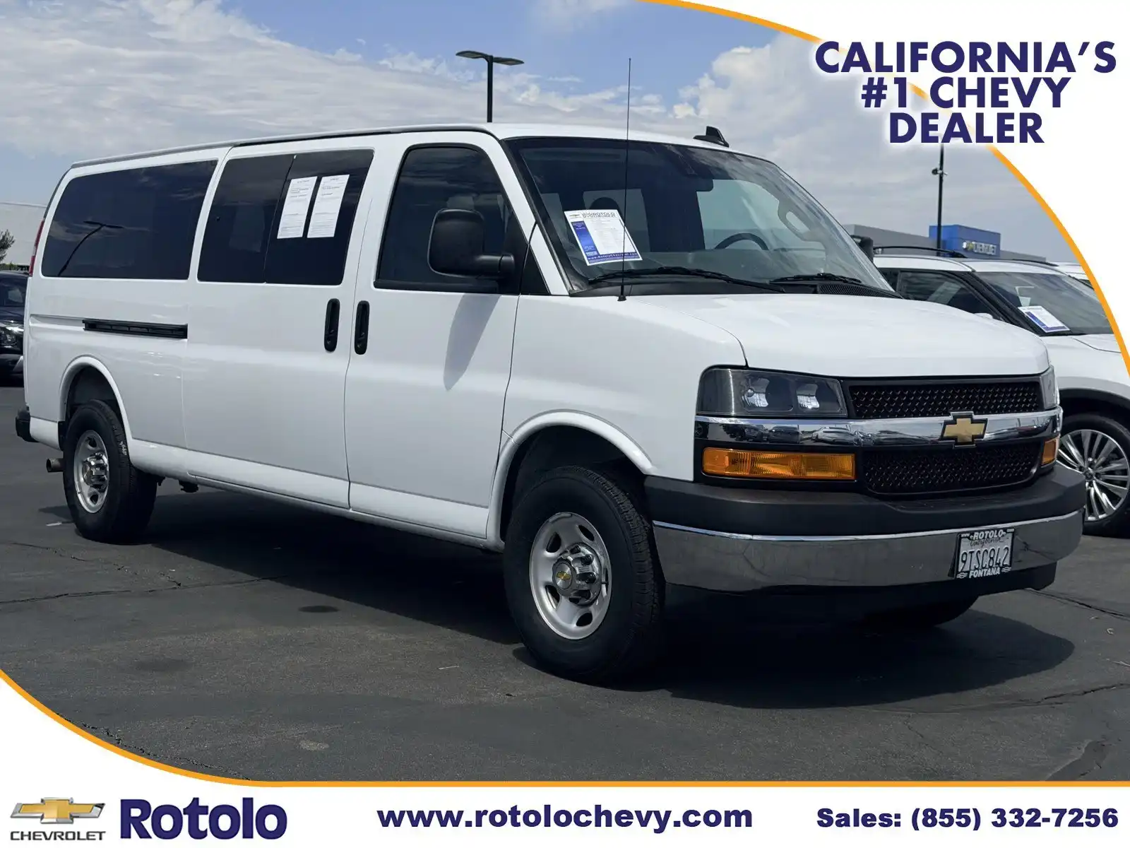 2025 Chevrolet Express 3500 LT Extended's photo