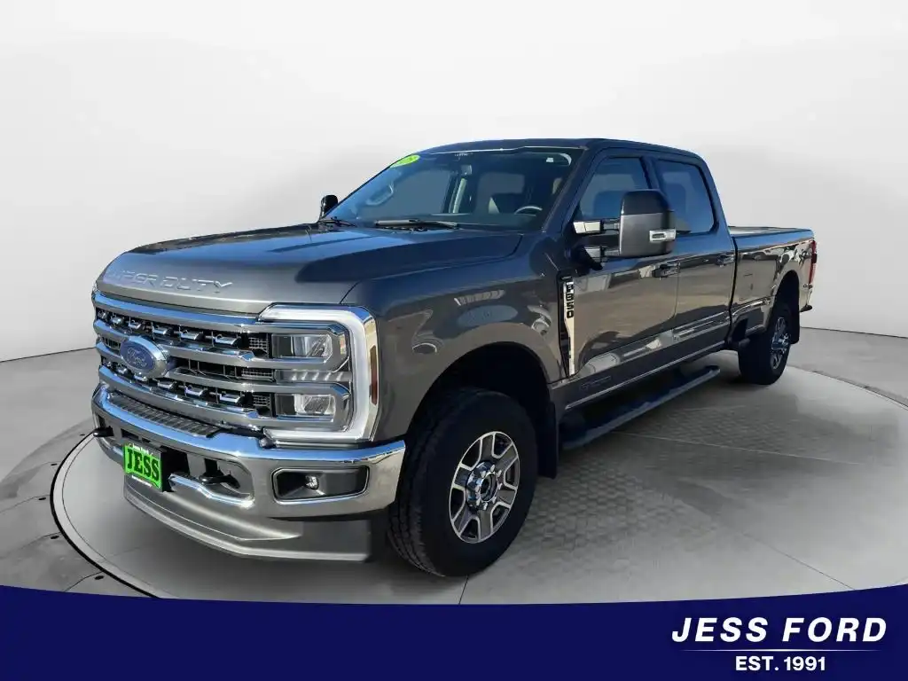 2025 Ford F-350 Lariat 4x4 Crew Cab 176 in SRW's photo