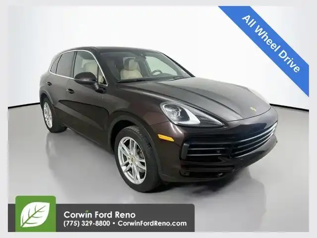 2020 Porsche Cayenne Base's photo