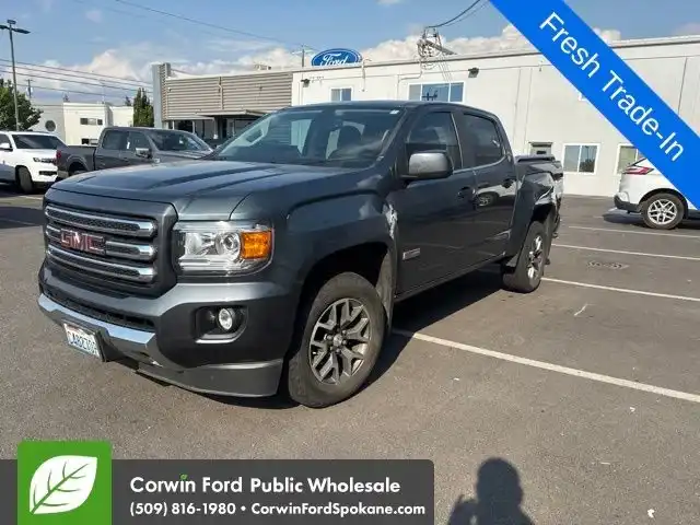 2015 GMC Canyon 4WD SLE Crew Cab Short Box's photo