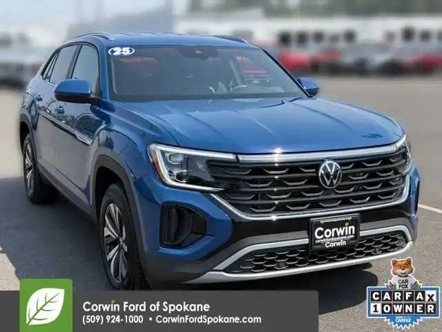 2025 Volkswagen Atlas Cross Sport 2.0T SE 4MOTION's photo