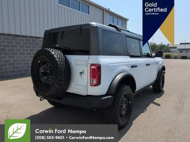 2023 Ford Bronco Black Diamond Advanced (322A) 4x4 photo 3