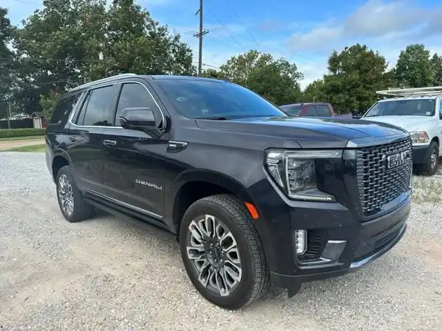 2023 GMC Yukon 4WD Denali Ultimate's photo