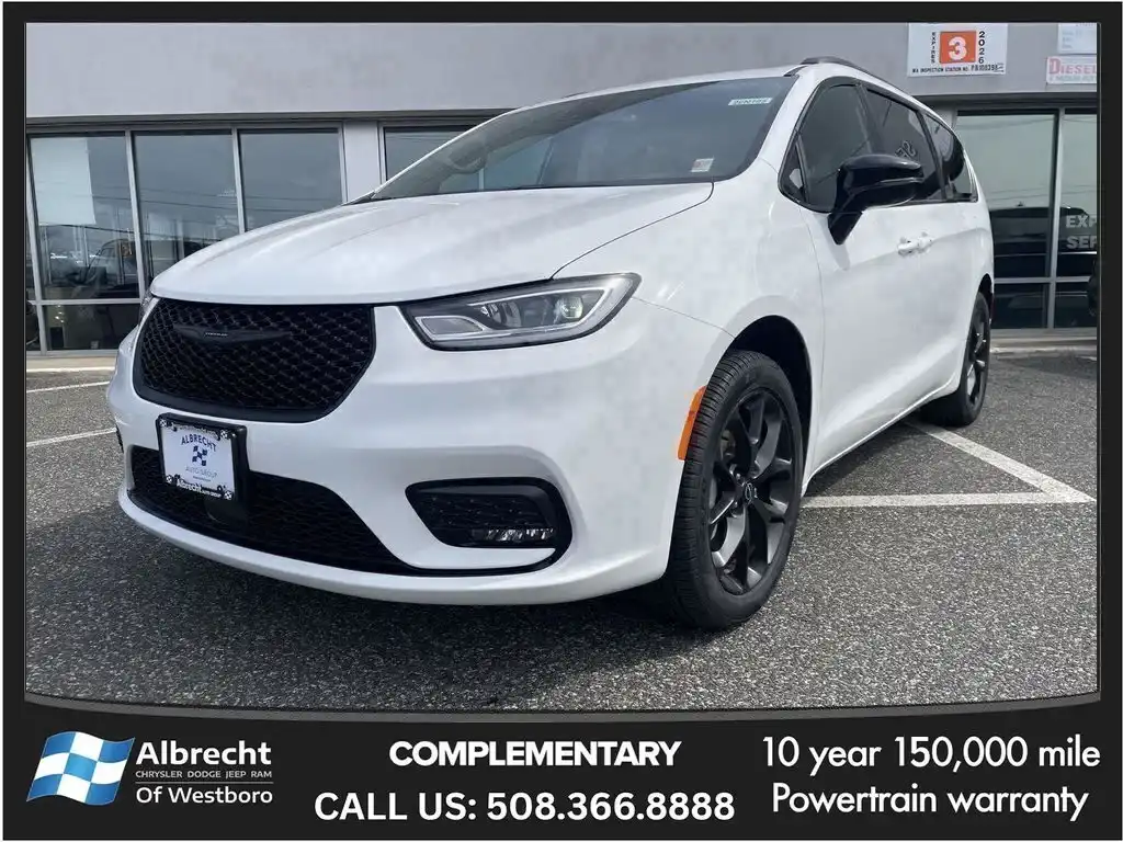 2026 Chrysler Pacifica Select AWD's photo