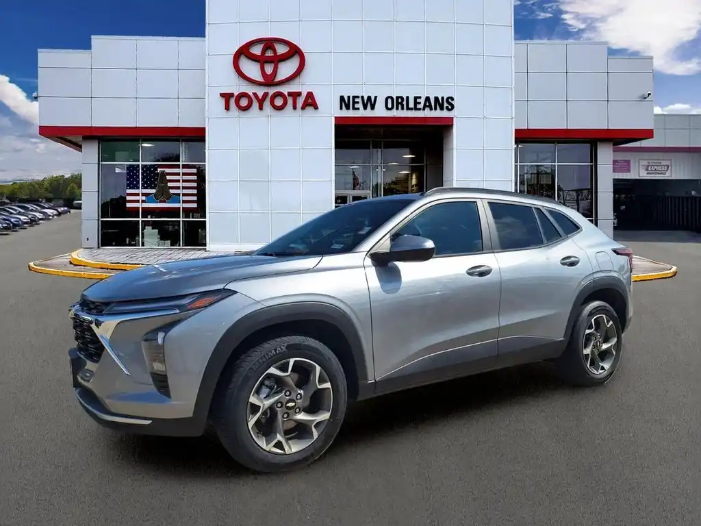 2025 Chevrolet Trax LT's photo