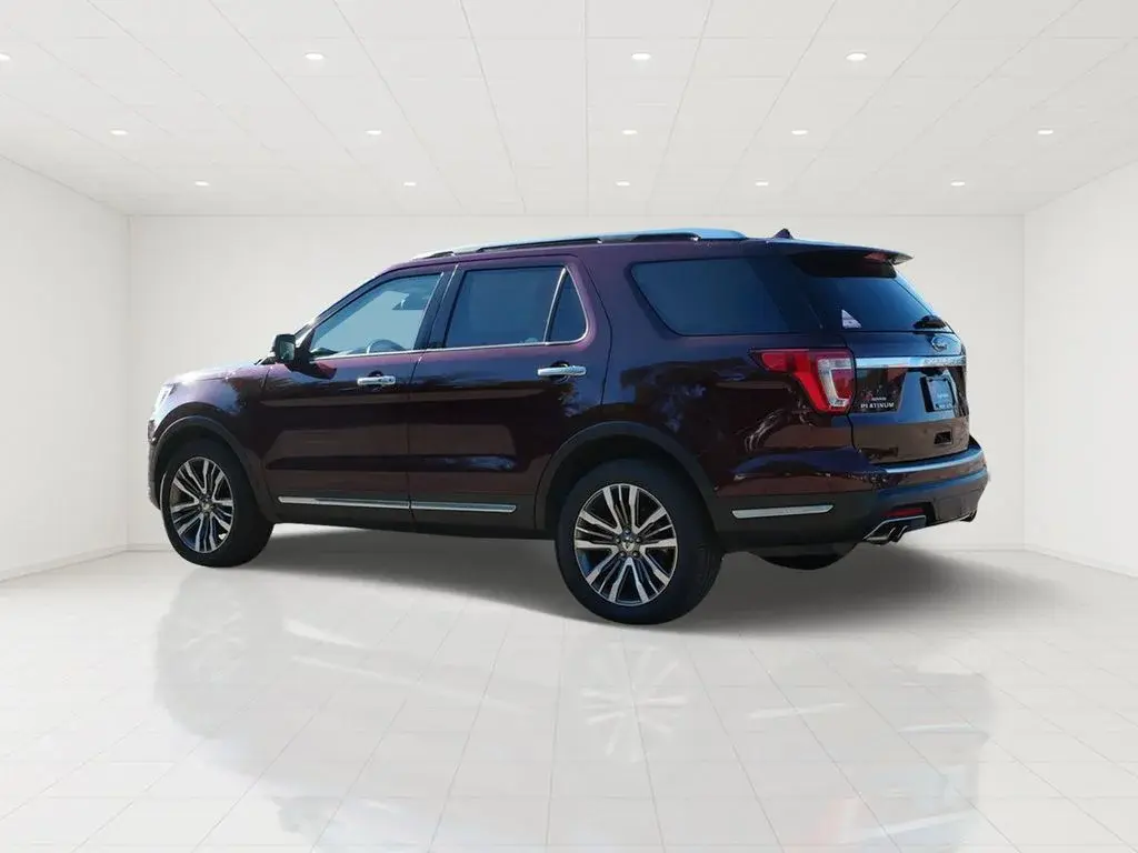 2018 Ford Explorer Platinum 4WD photo 3
