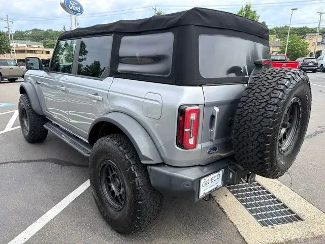 2021 Ford Bronco Outer Banks Advanced 4x4 photo 5
