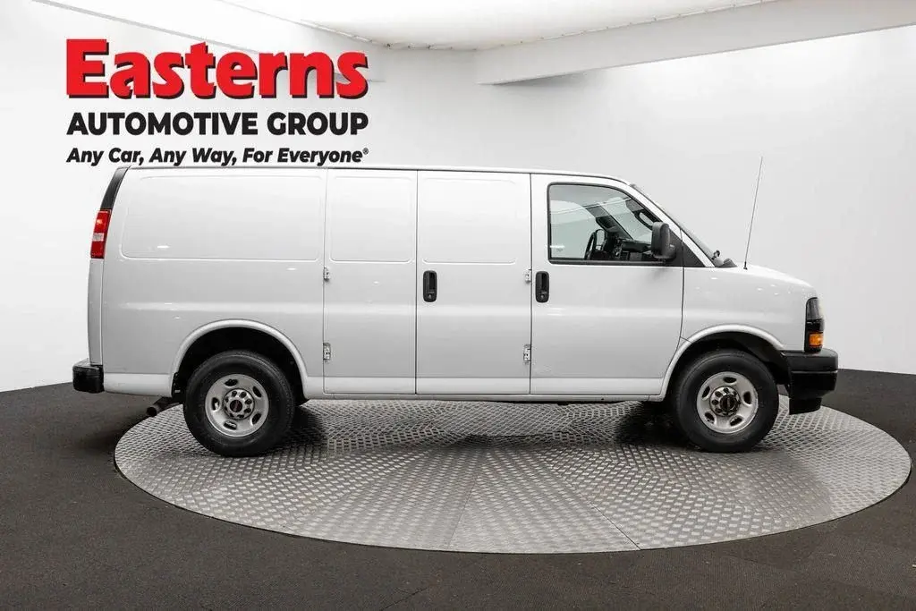 2021 Chevrolet Express 2500 Work Van HD photo 4