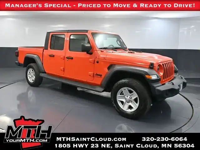 2020 Jeep Gladiator Sport S's photo