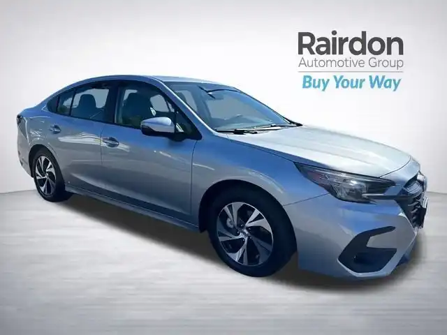 2025 Subaru Legacy Premium's photo