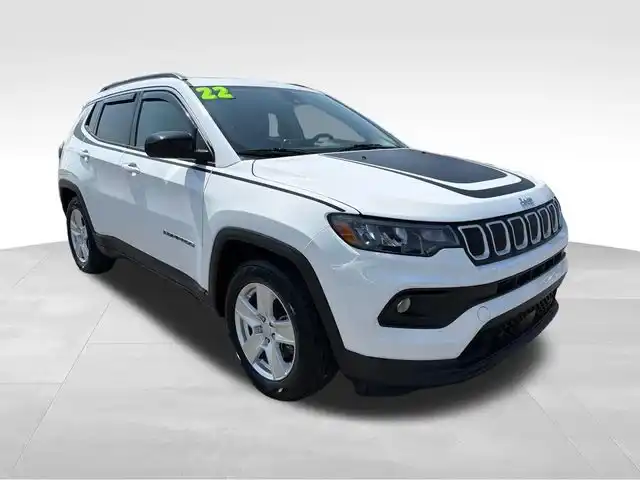 2022 Jeep Compass Latitude's photo