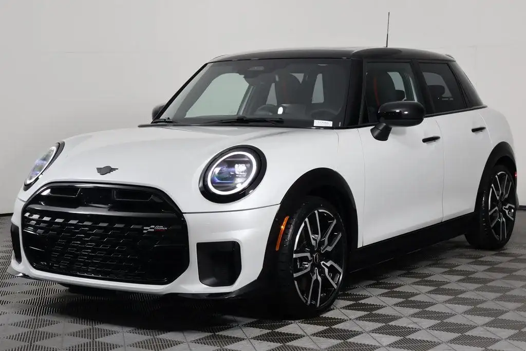 2026 MINI Hardtop Cooper S photo 1