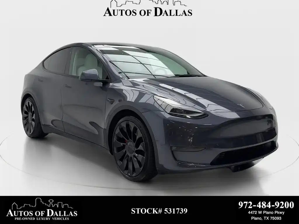 2022 Tesla Model Y Performance Dual Motor All-Wheel Drive's photo