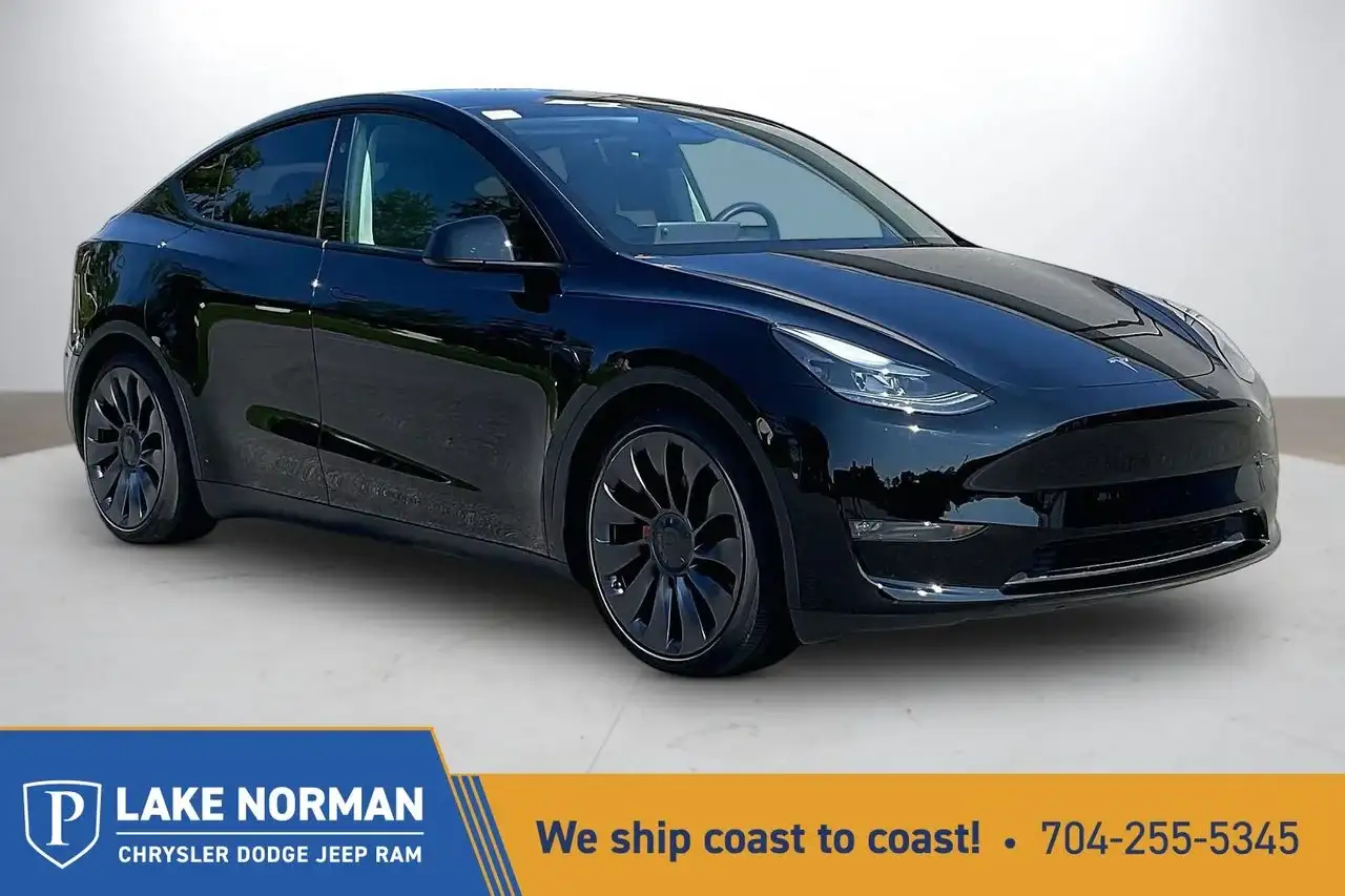 2025 Tesla Model Y Performance Dual Motor All-Wheel Drive's photo