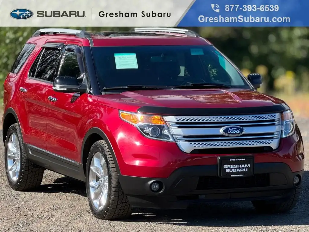 2014 Ford Explorer XLT 4x4 photo 1
