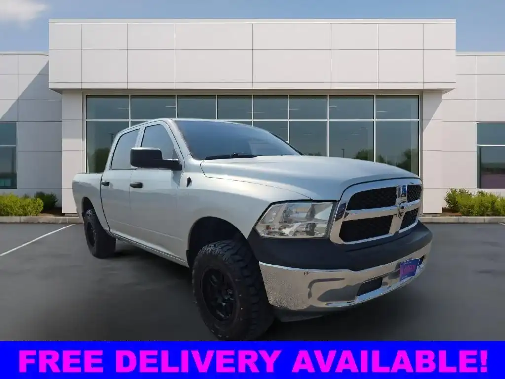 2018 RAM 1500 Tradesman 4x4 Crew Cab 5'7's photo
