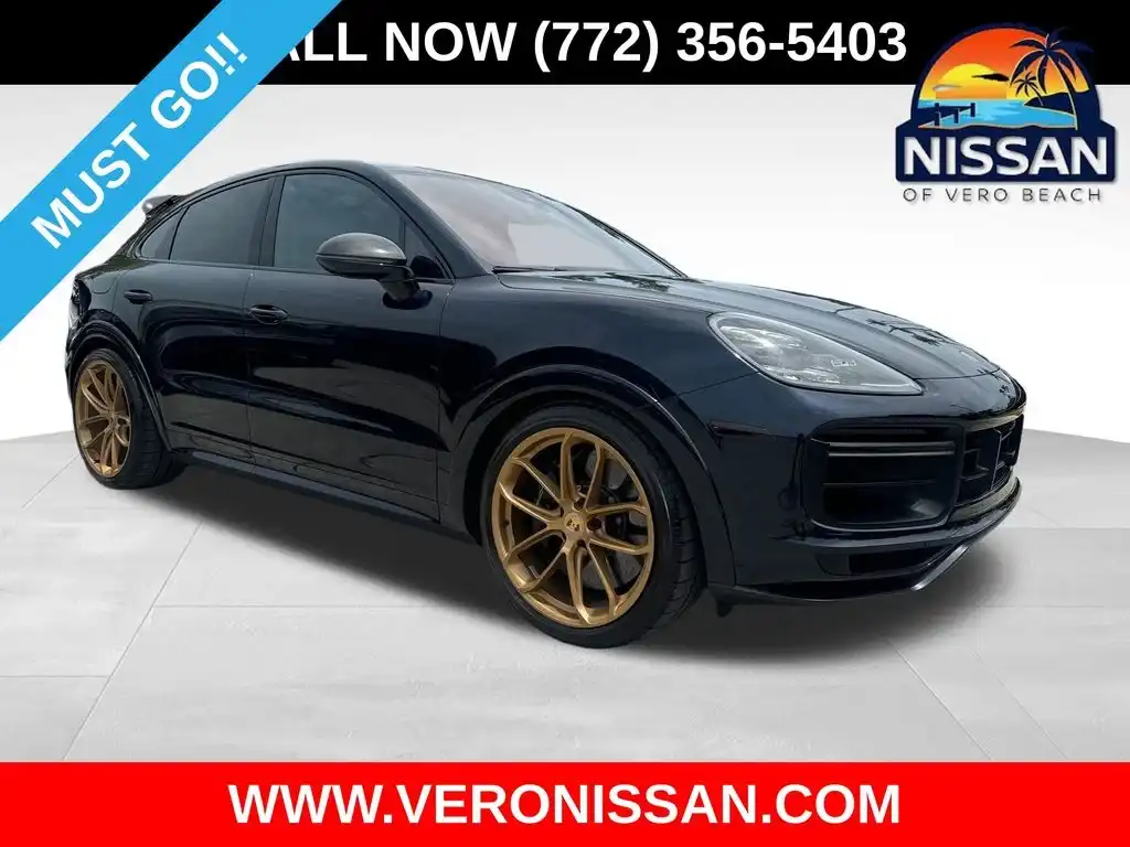 2022 Porsche Cayenne Turbo GT's photo