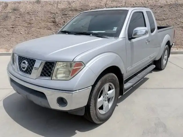 2005 Nissan Frontier LE King Cab 4X4 AT's photo