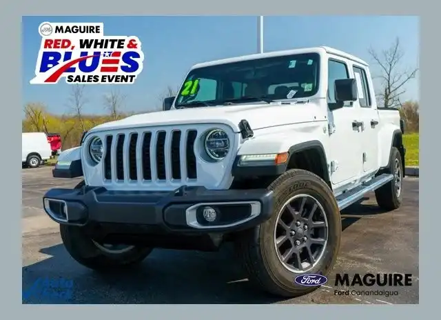 2021 Jeep Gladiator Overland's photo