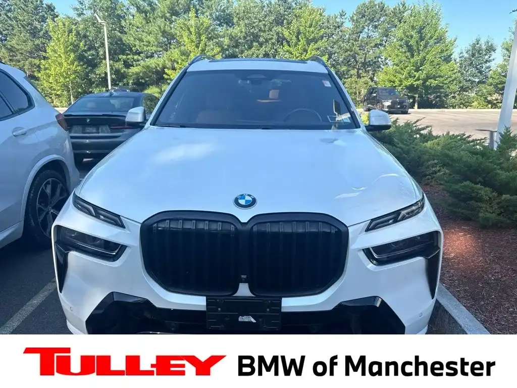 2024 BMW X7 xDrive40i's photo