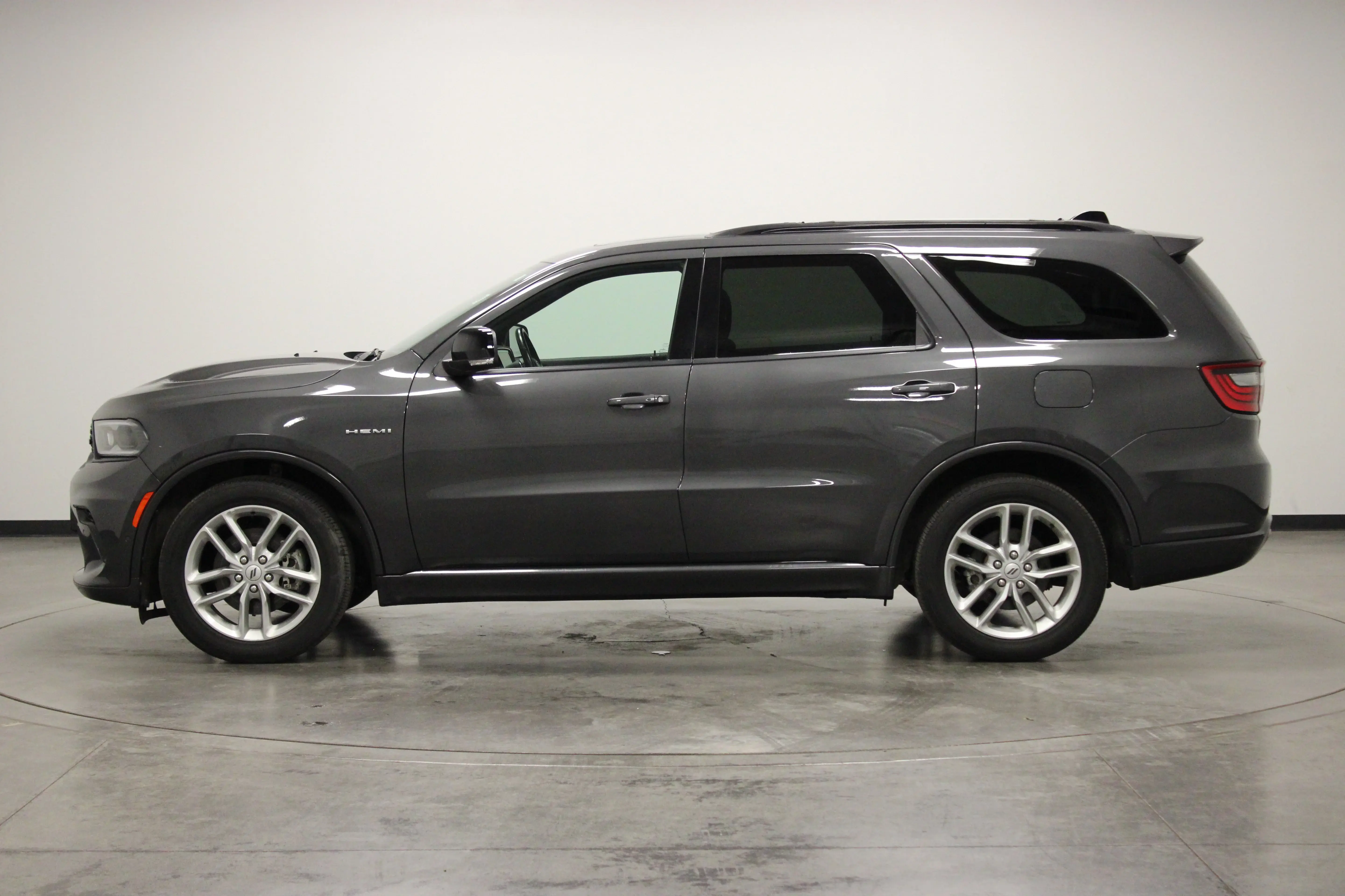 2025 Dodge Durango R/T AWD photo 5