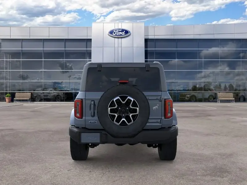 2025 Ford Bronco Outer Banks 4WD photo 5