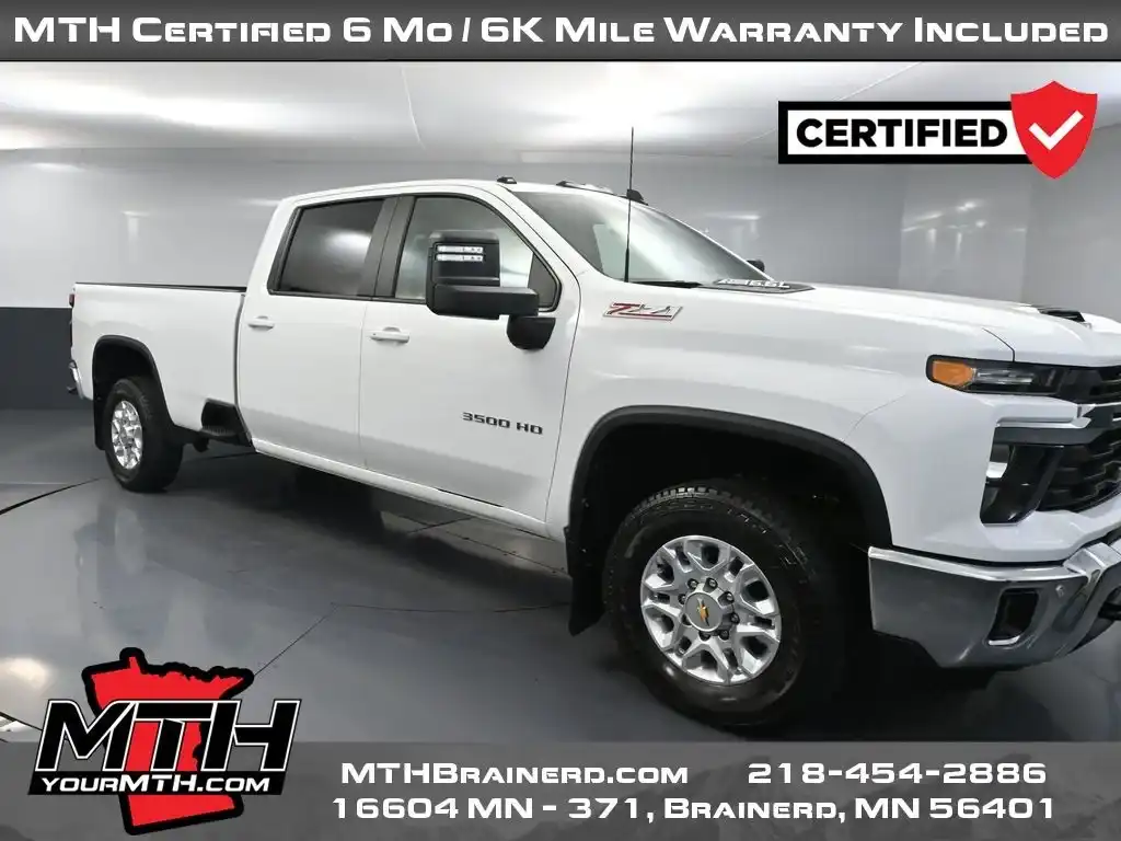 2025 Chevrolet Silverado HD LT 4WD Crew Cab Long Box DRW's photo