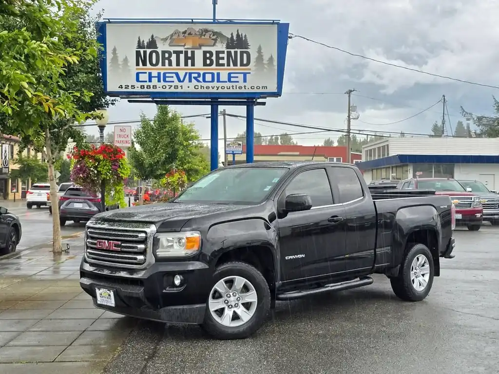 2015 GMC Canyon SLE 4WD Extended Cab's photo