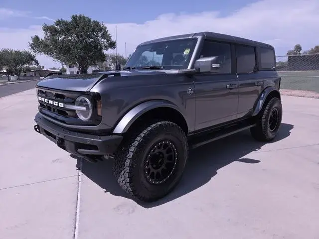 2022 Ford Bronco Outer Banks Advanced 4x4 photo 4