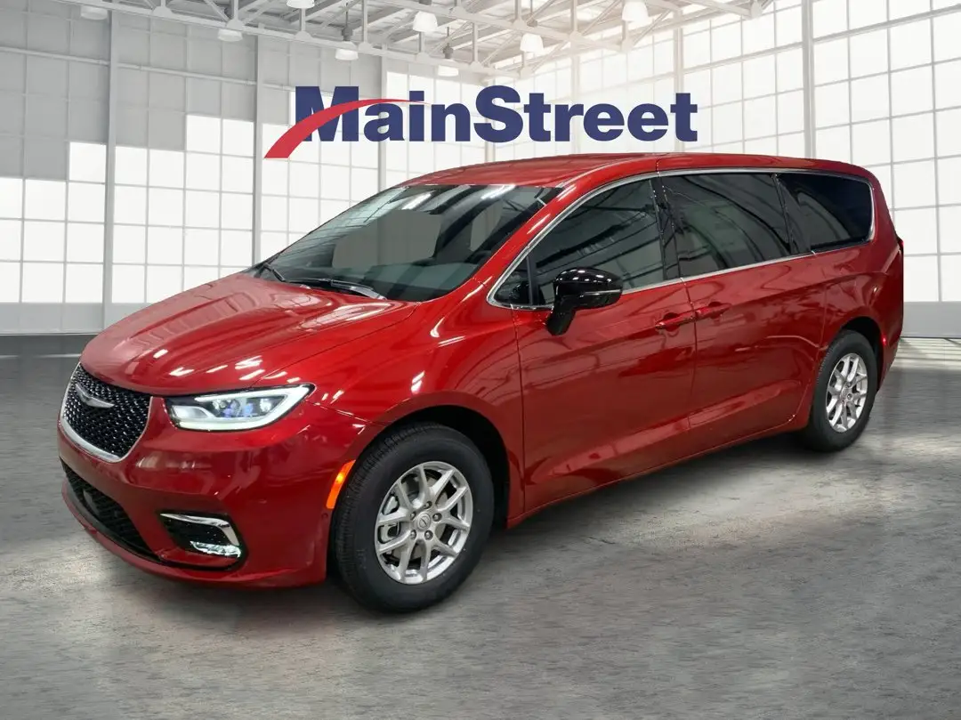2026 Chrysler Pacifica Select photo 1